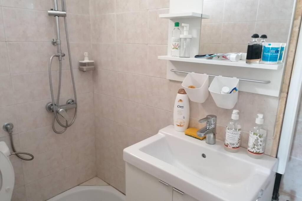 Deluxe Villa In Village Club 카산드리아 외부 사진
